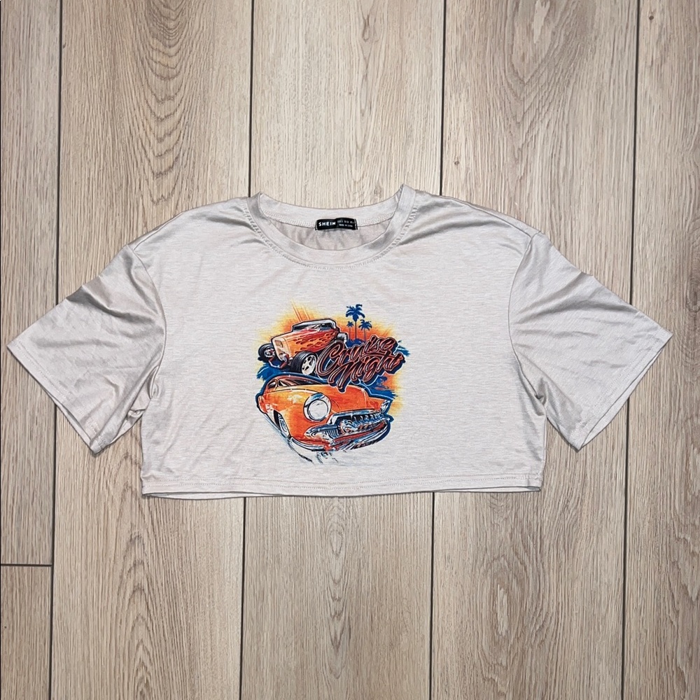 🛍️ 3 for $20 🛍️ - EUC - SHEIN Crop Top T-Shirt